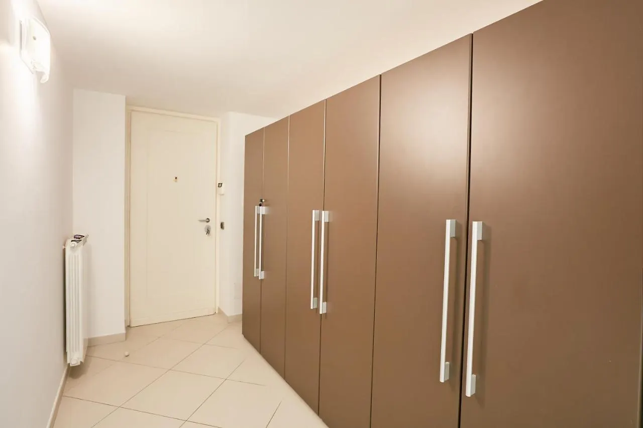 Studio Duplex At National Museum Apartment Naples