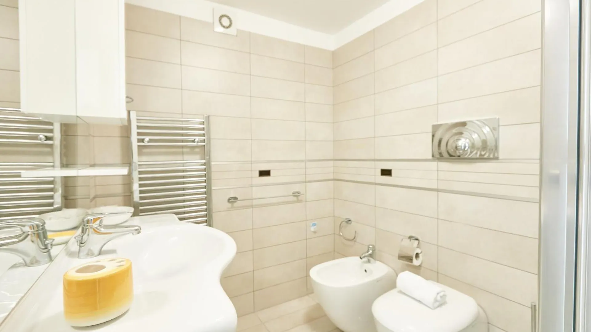 Studio Duplex At National Museum Apartment Naples